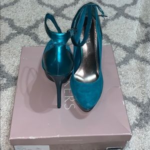 Teal High heels